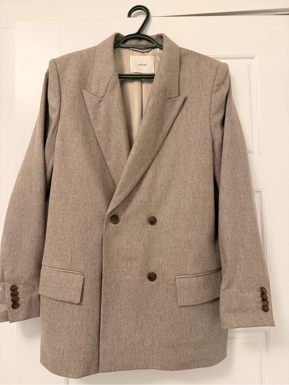 Aritzia Wilfred Wool Cashmere Double-Breasted brown Blazer